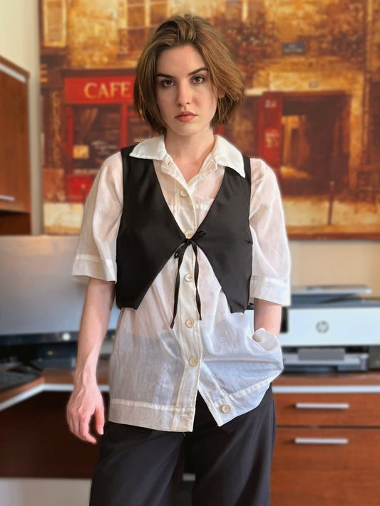 Petalo De Rose Vest - Blazin Black